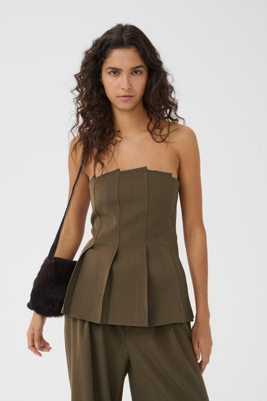 Stacy Pleat Corsage