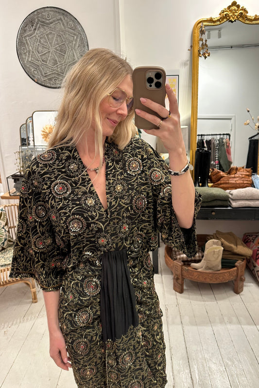 Juno Silk Sparkling Black No. 9 S/M