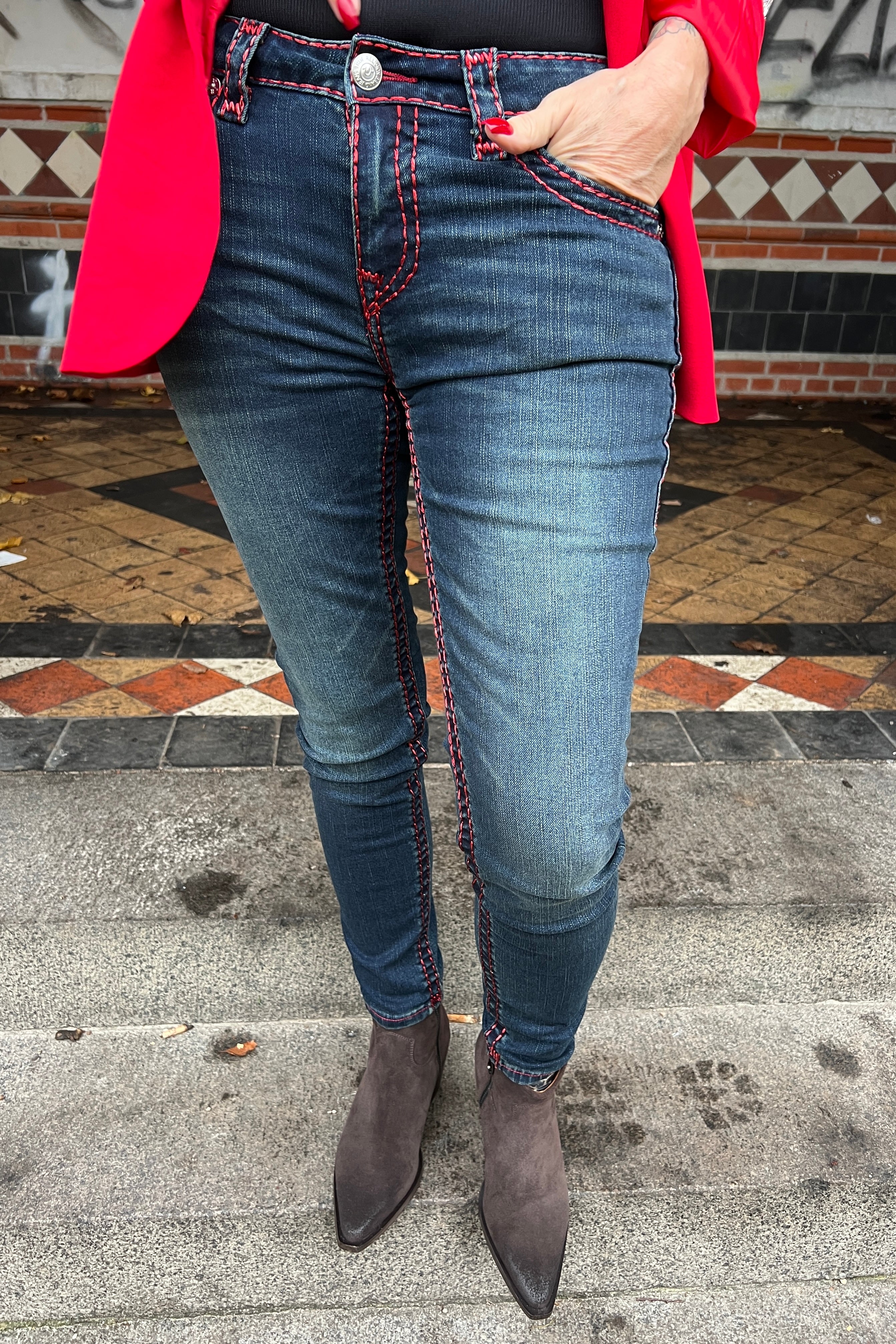 Jennie Diamond Slim curvy