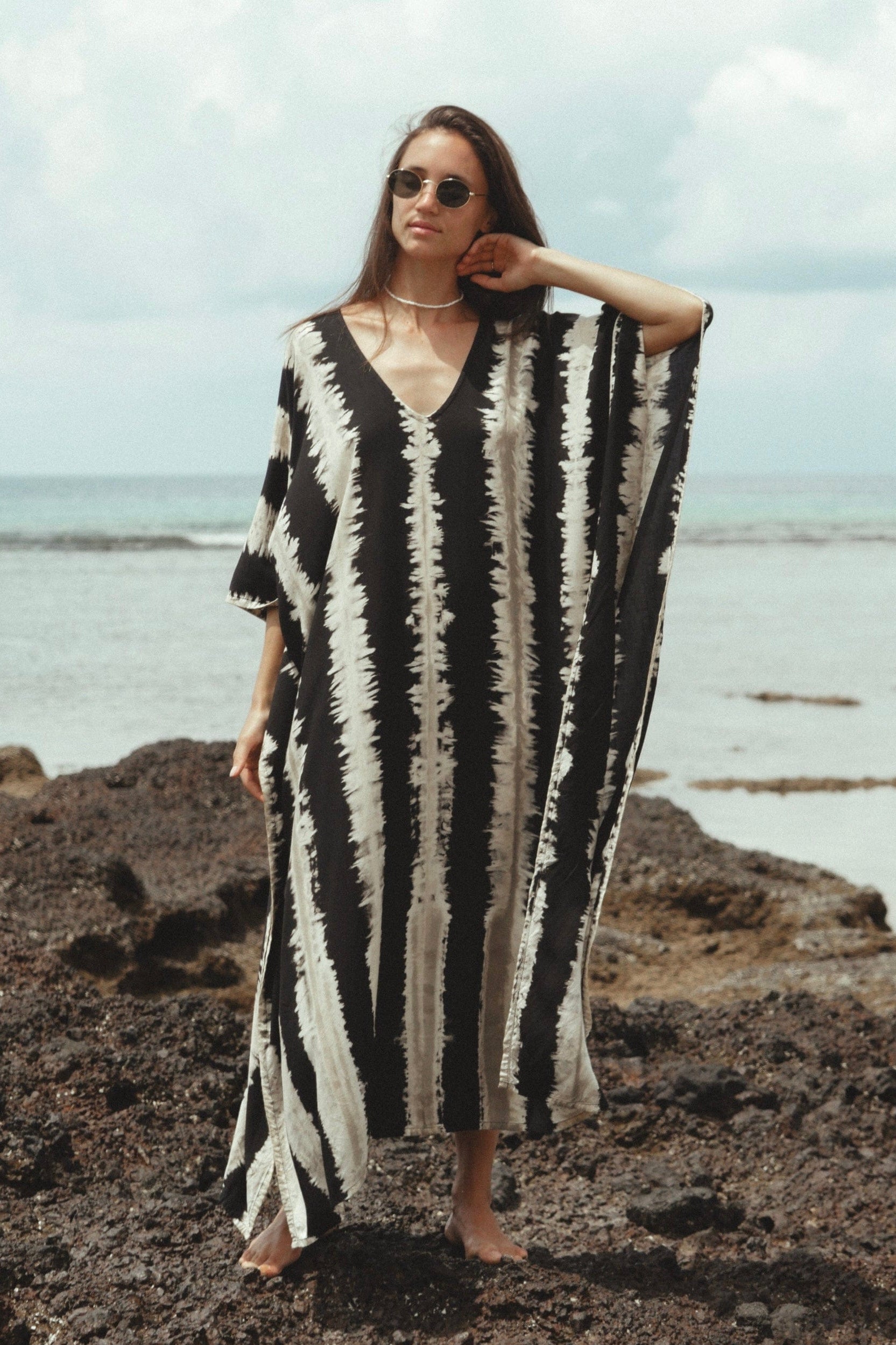 Kaftan Olimpia Black/ White