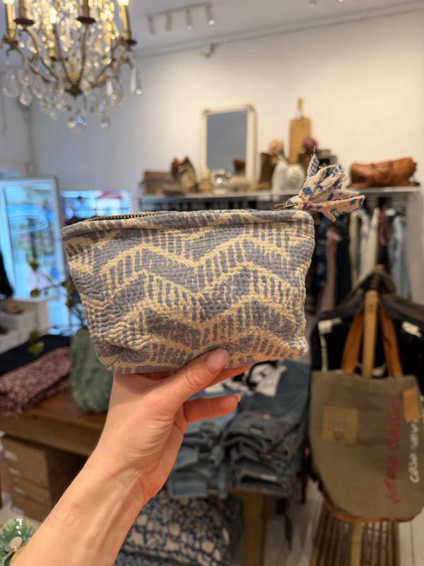 Kantha pung no. Y1673