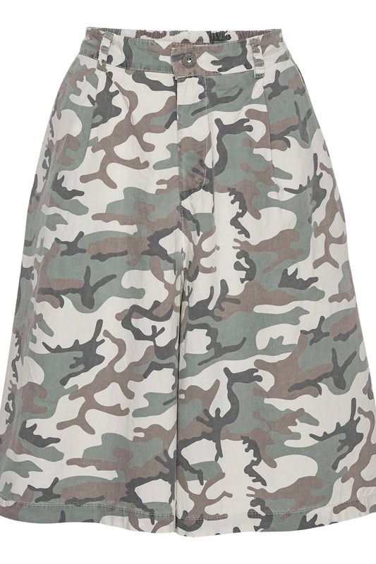 Saga Camo Shorts