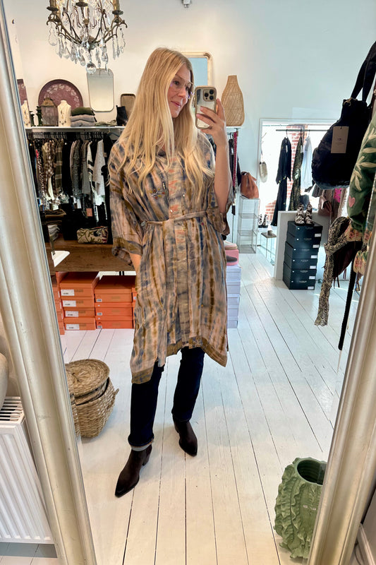 Dubai kimono No. 28