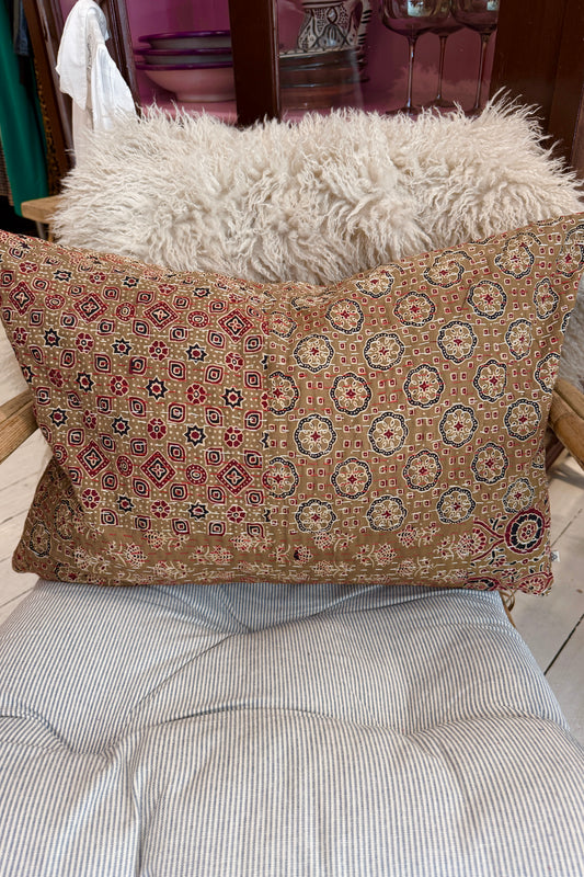 Kantha Pude 40x60 no. 100