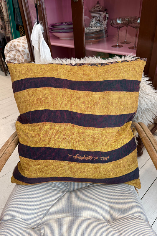 Kantha Pude 60x60 no. 107