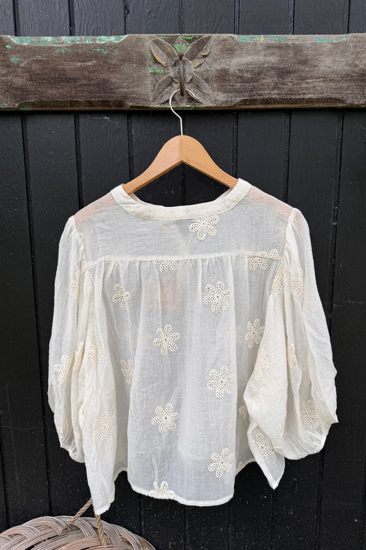 Flower Beige