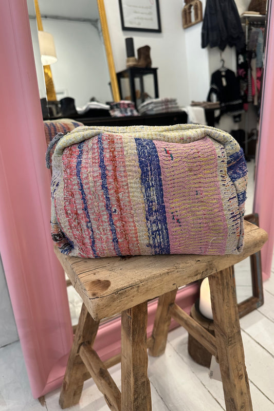 Kantha Toilettaske