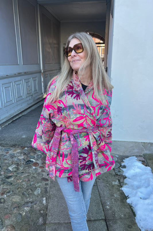 Bitten kantha jakke No. 397