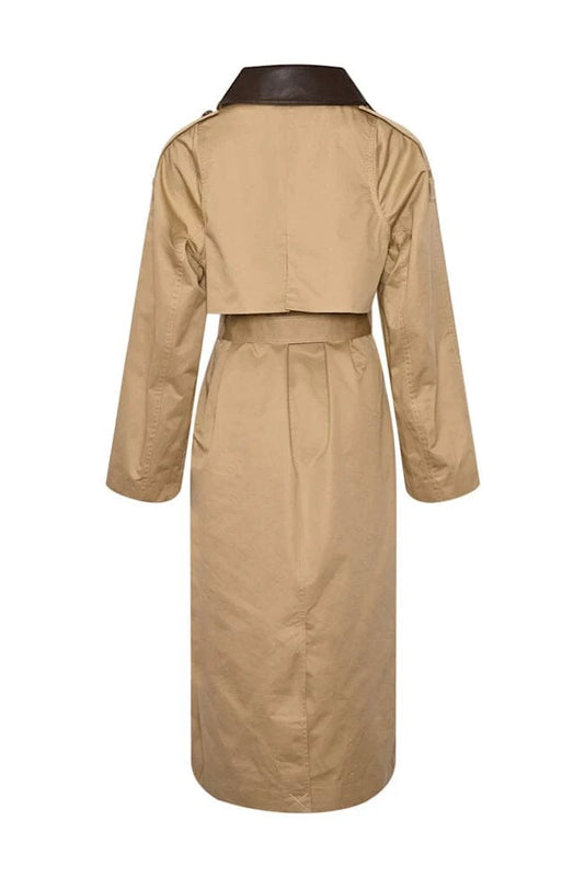 Leon Coat