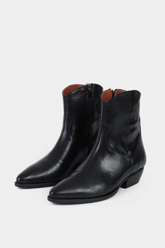 Berry Vitello Boots