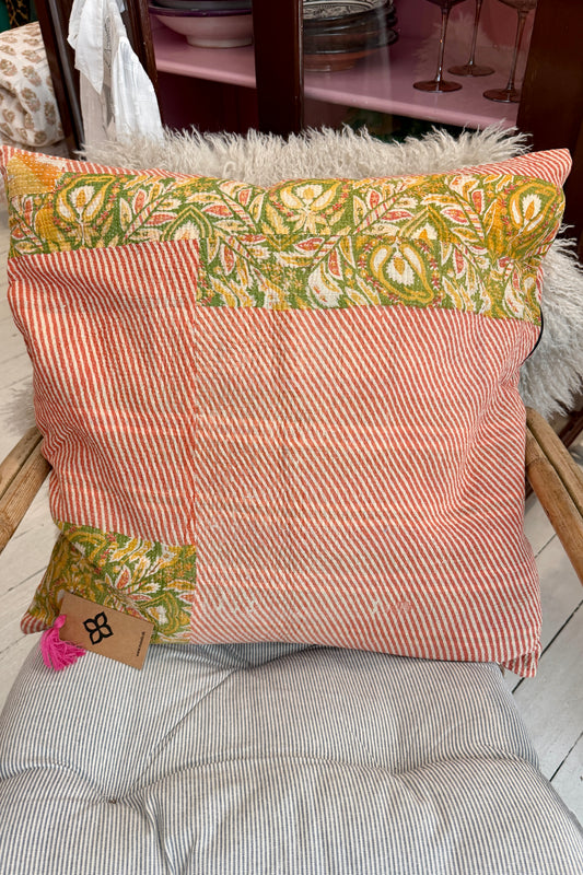Kantha Pude 60x60 no. 108