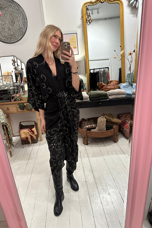 Juno Silk Sparkling Black No. 10 M/L