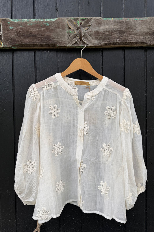 Flower Beige