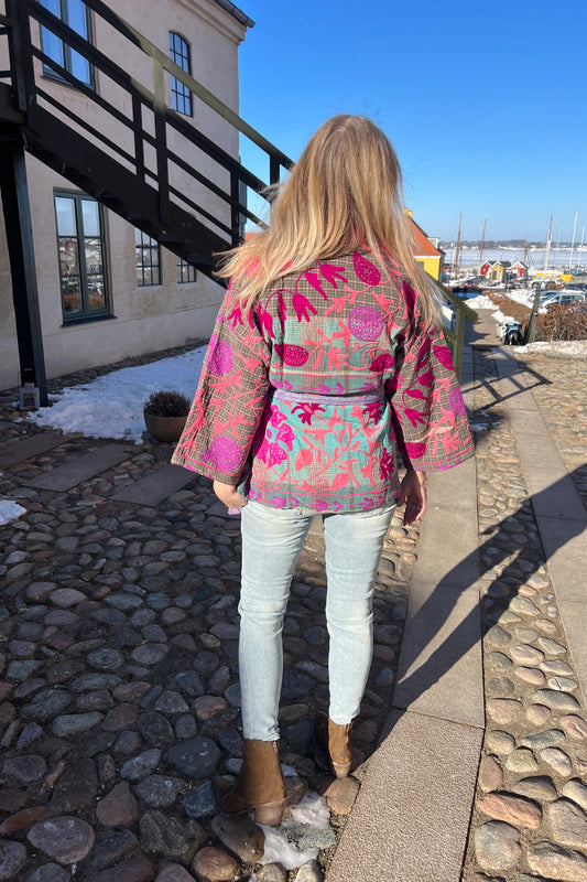 Bitten kantha jakke No. 401