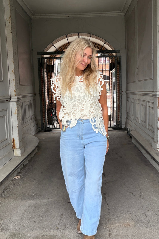 Gudrun blonde top beige