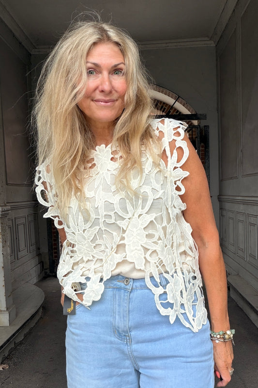 Gudrun blonde top beige