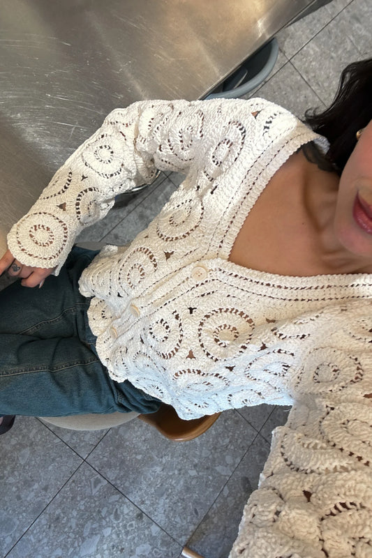 Leontine Knit