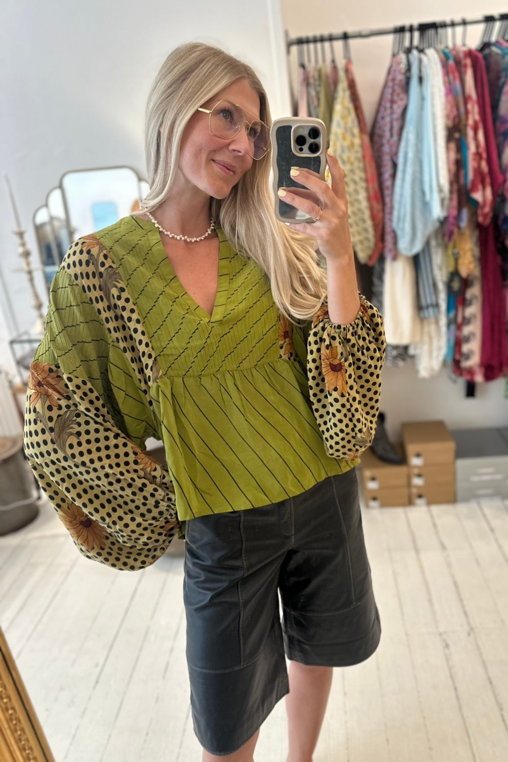 Bibi balloon silk top No. 40