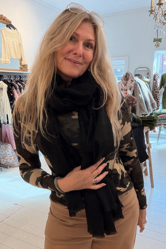 Tørklæde oversized sort