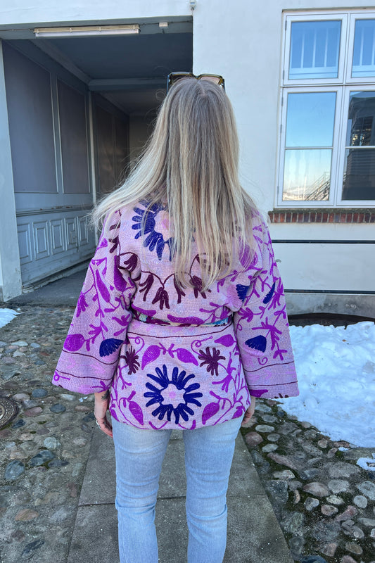 Bitten kantha jakke No. 381