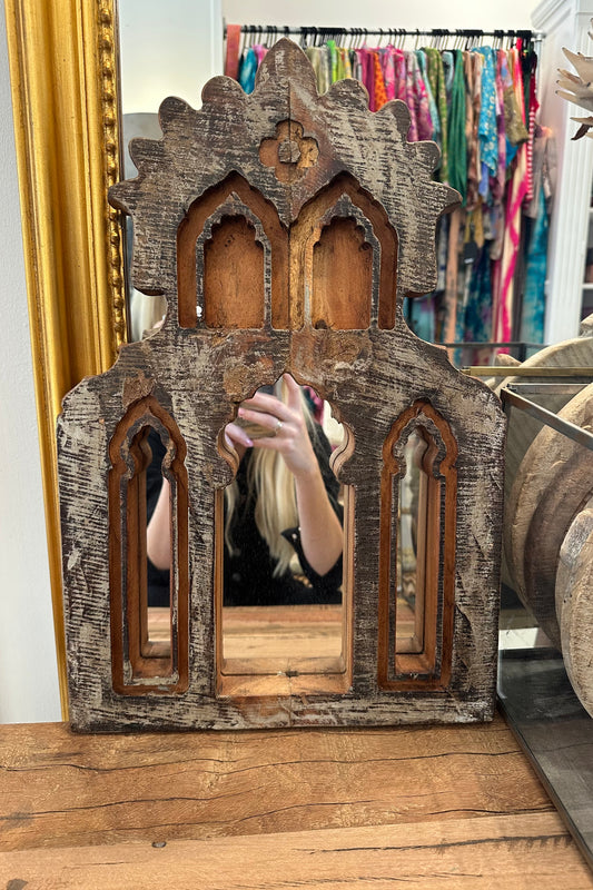 Tresaure Mirror No. 3