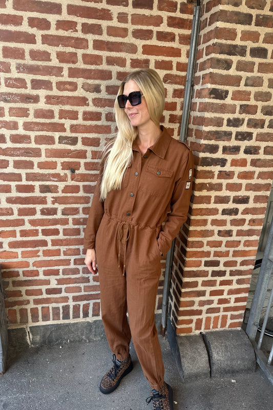 Bronix Jumpsuit Camel