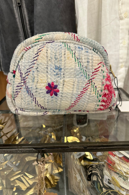 Savannah Cosmetic Bag No. 24