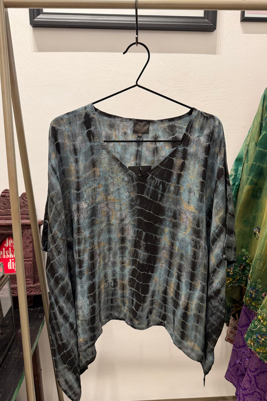 Lomok poncho blouse No. 3