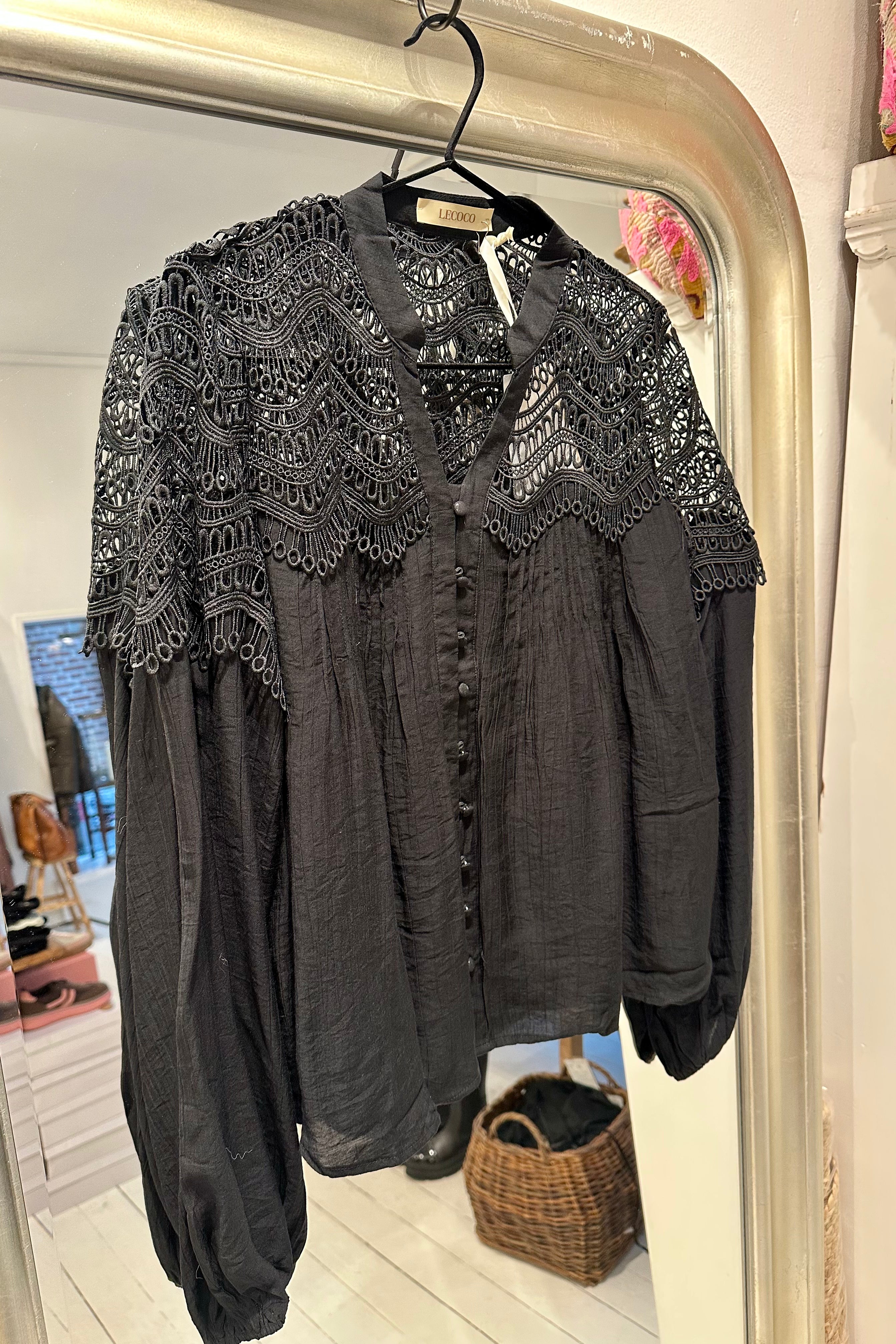 Lilian Skjorte Black