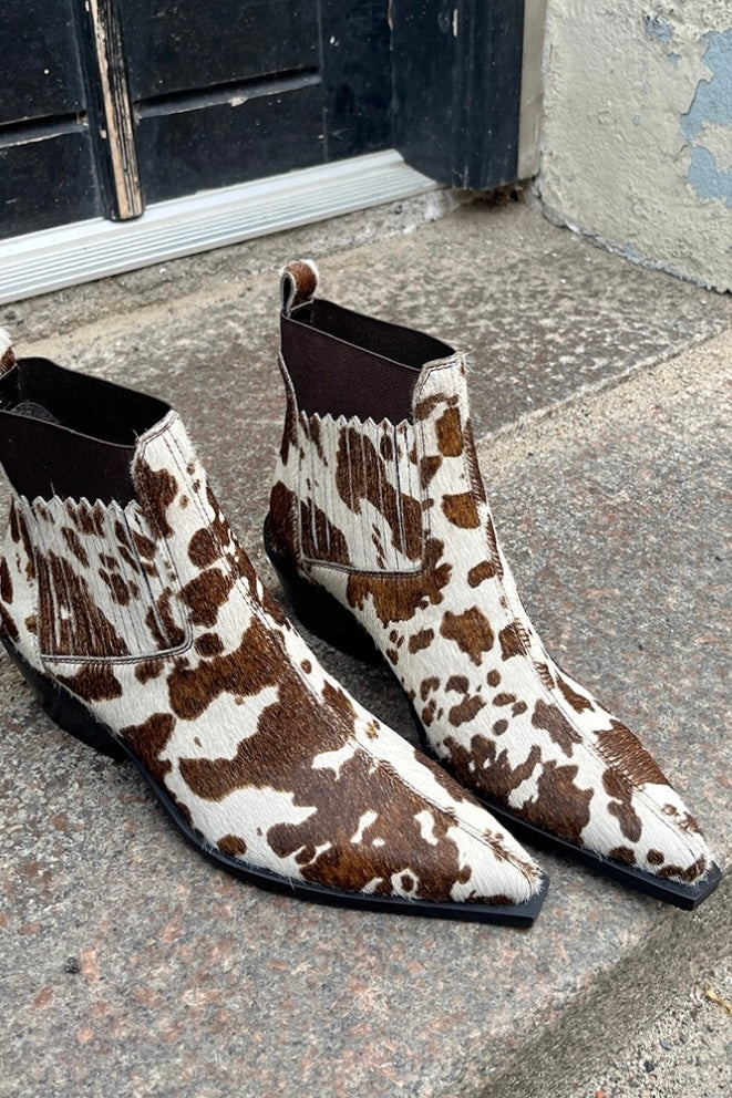 The walking boot