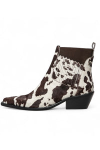 The walking boot