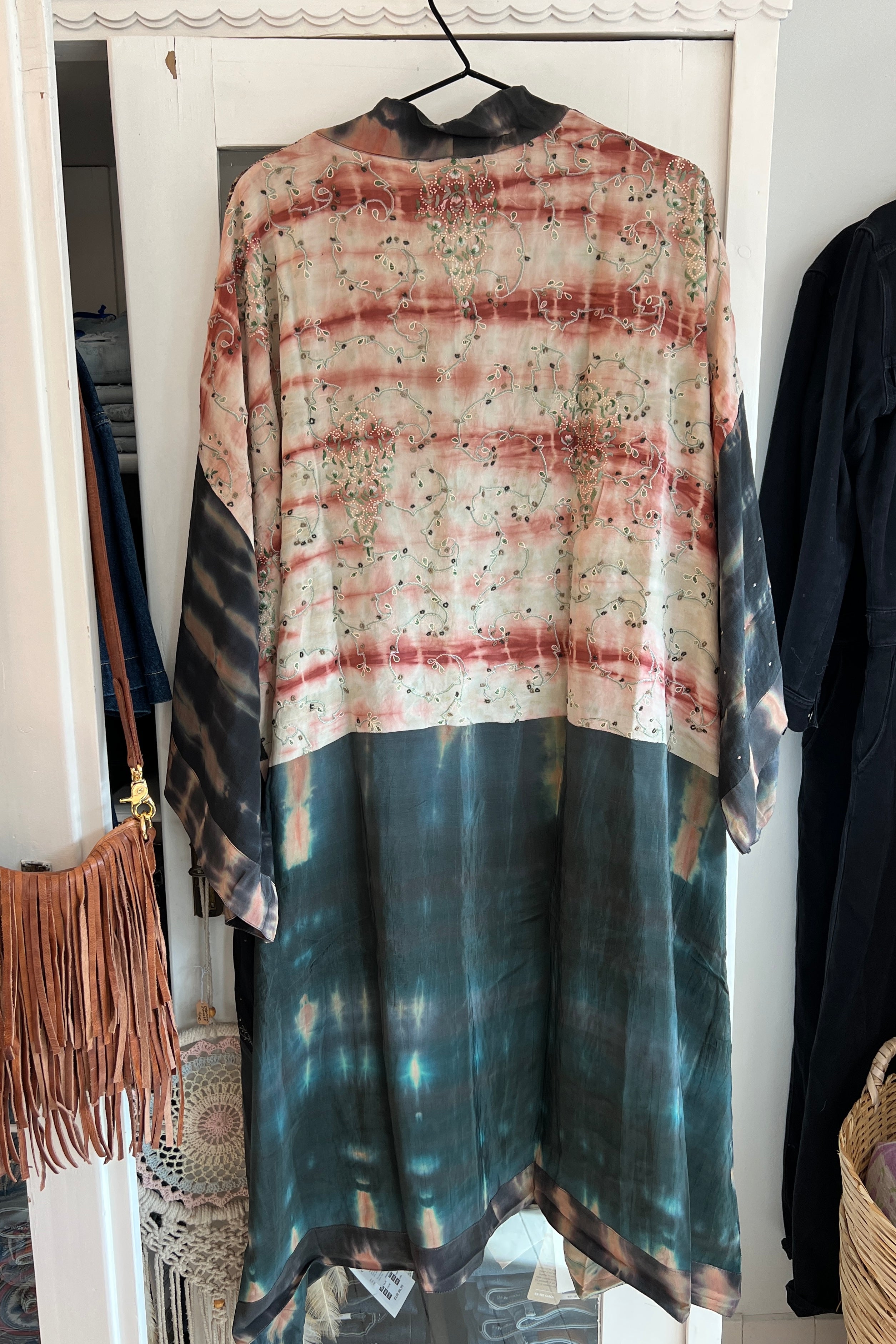 Dubai kimono No. 26