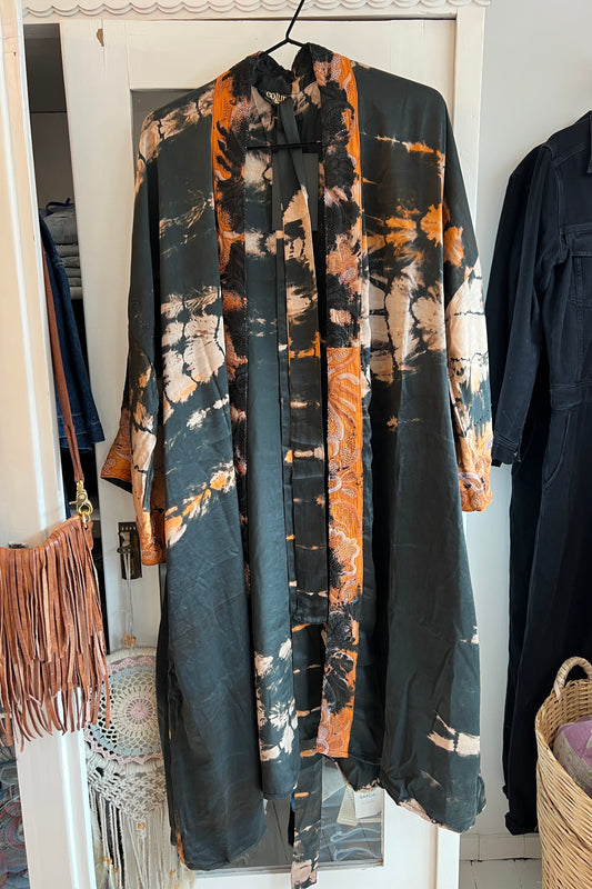Dubai kimono No. 25