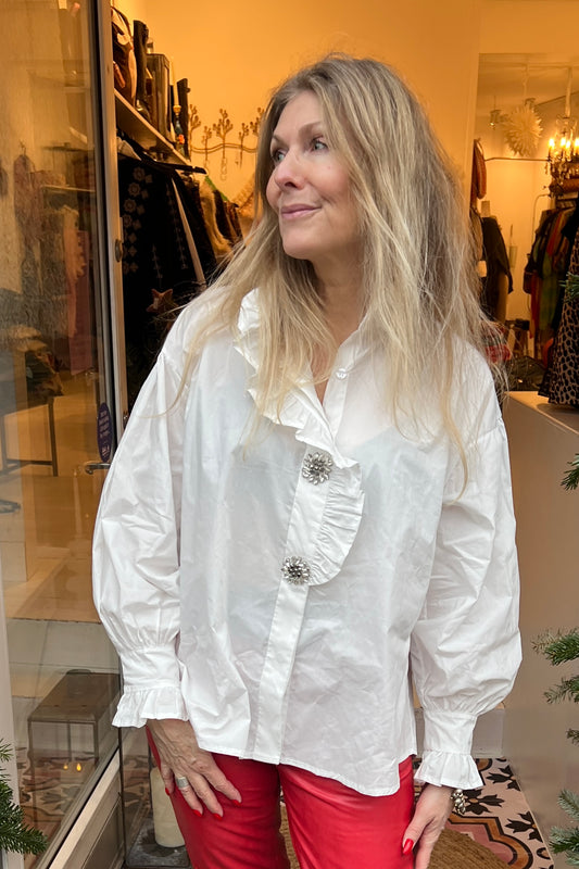 Skjorte m/flæser hvid