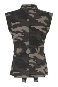 Camouflage vest