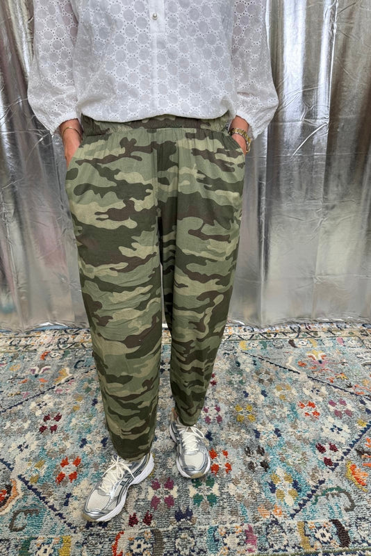 Abbie Barrel Pants Camo