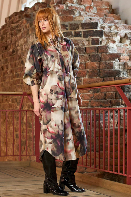 Filora dress plum flower