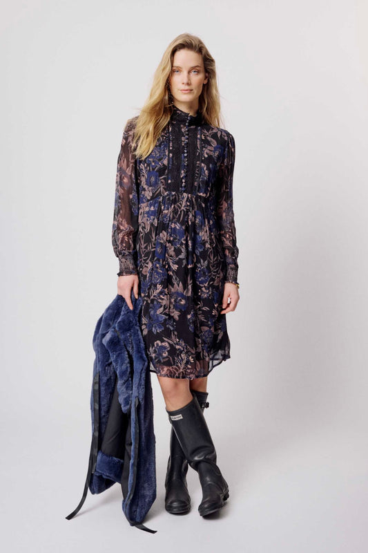Queen Dress Blue Print