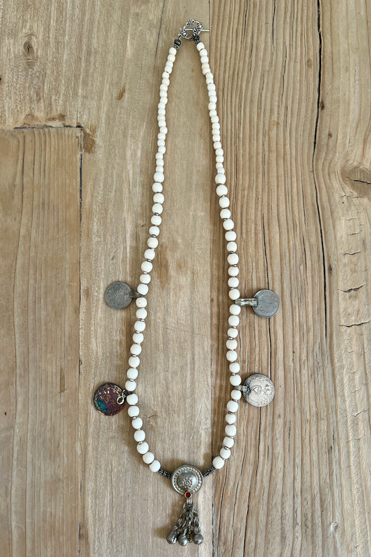 Unika perlekæde no. 175