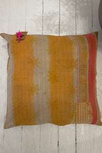 Kantha Pude 60x60 no. 62