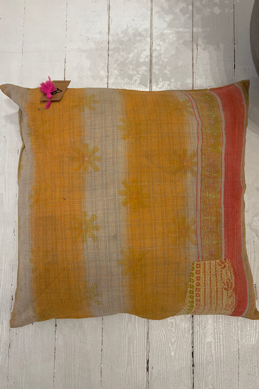 Kantha Pude 60x60 no. 62