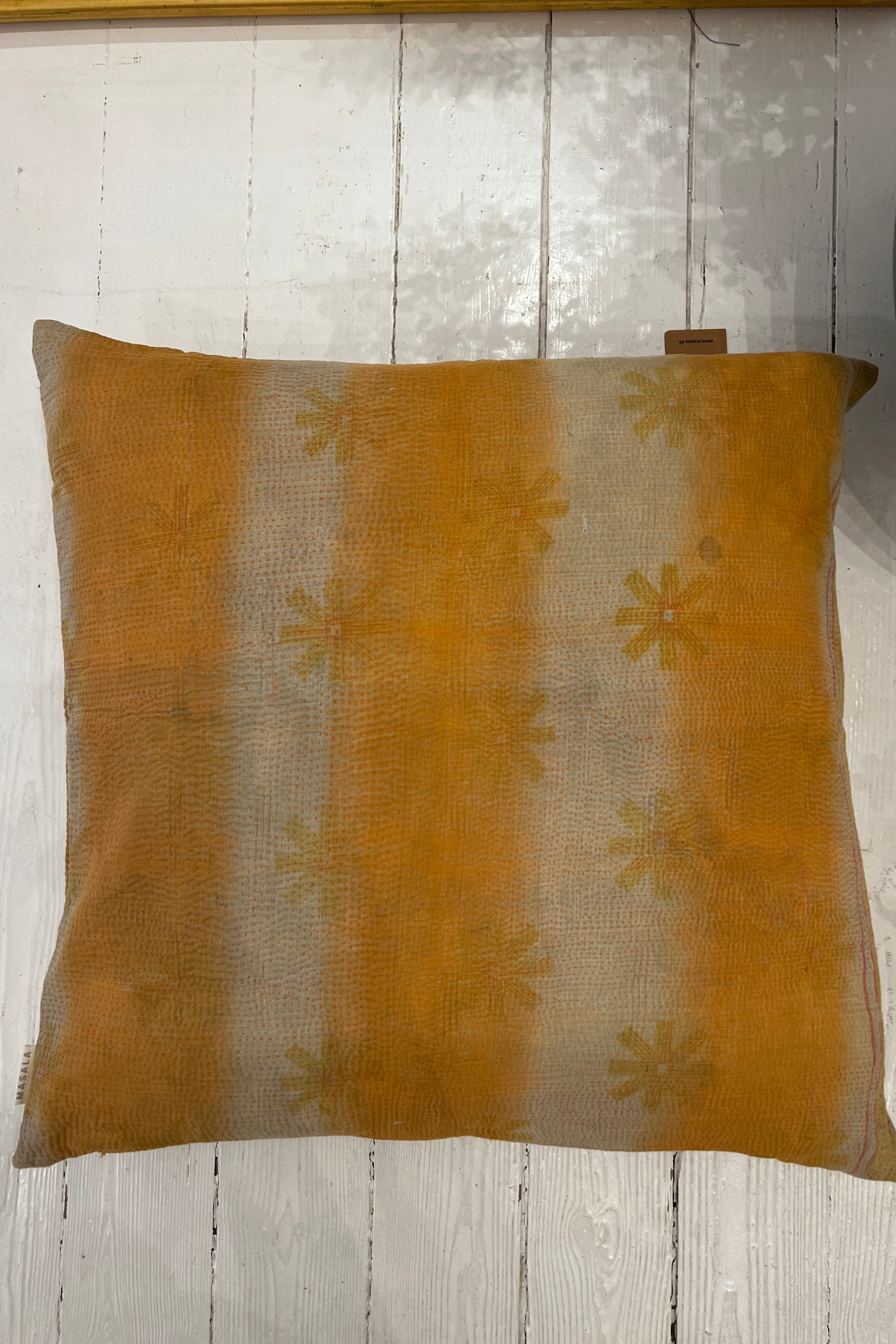 Kantha Pude 60x60 no. 62