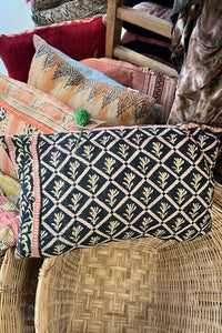 Kantha Pude 30x50 no. 73