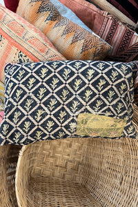 Kantha Pude 30x50 no. 73