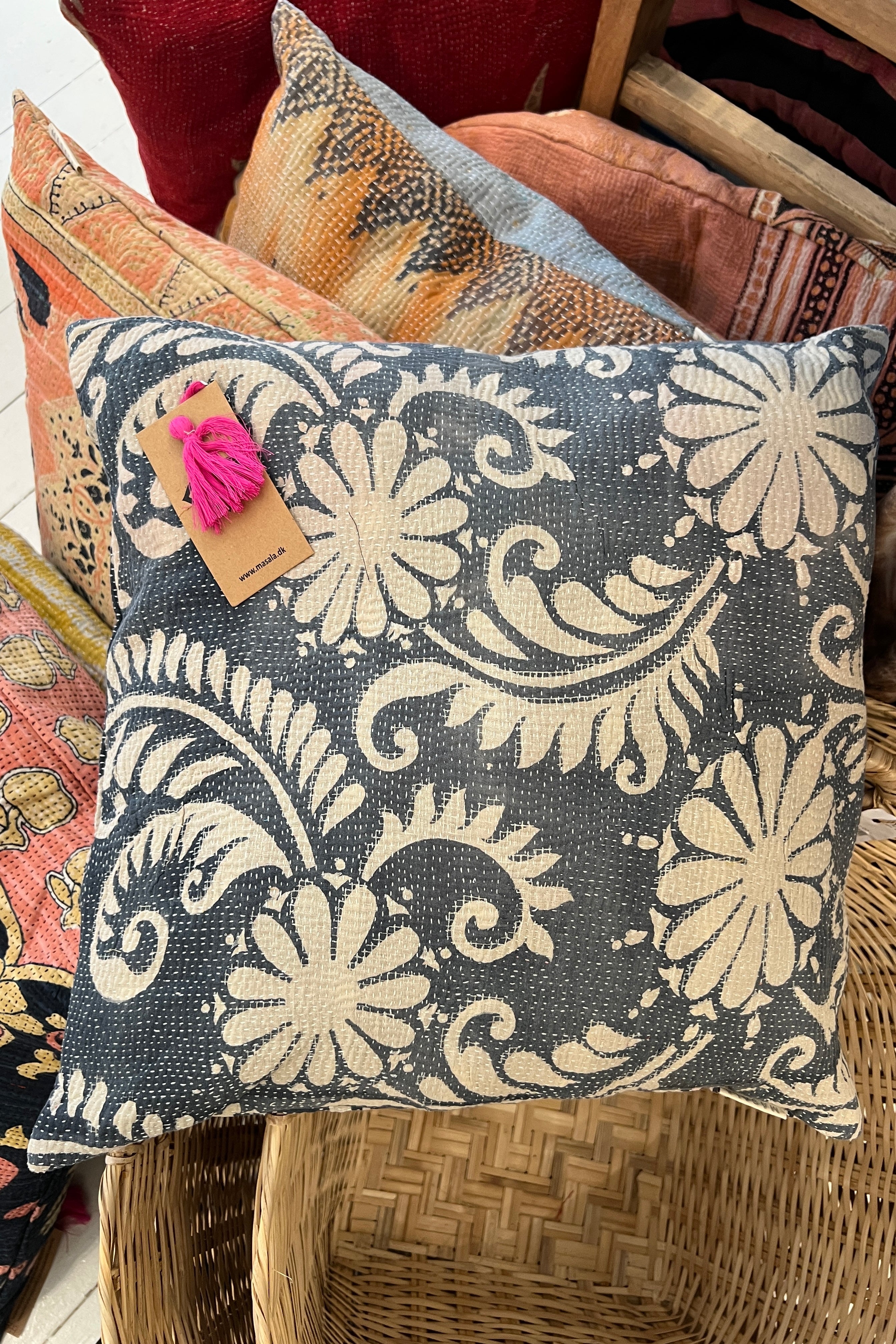 Kantha Pude 45x46 no. 78