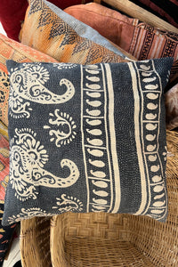 Kantha Pude 45x46 no. 78