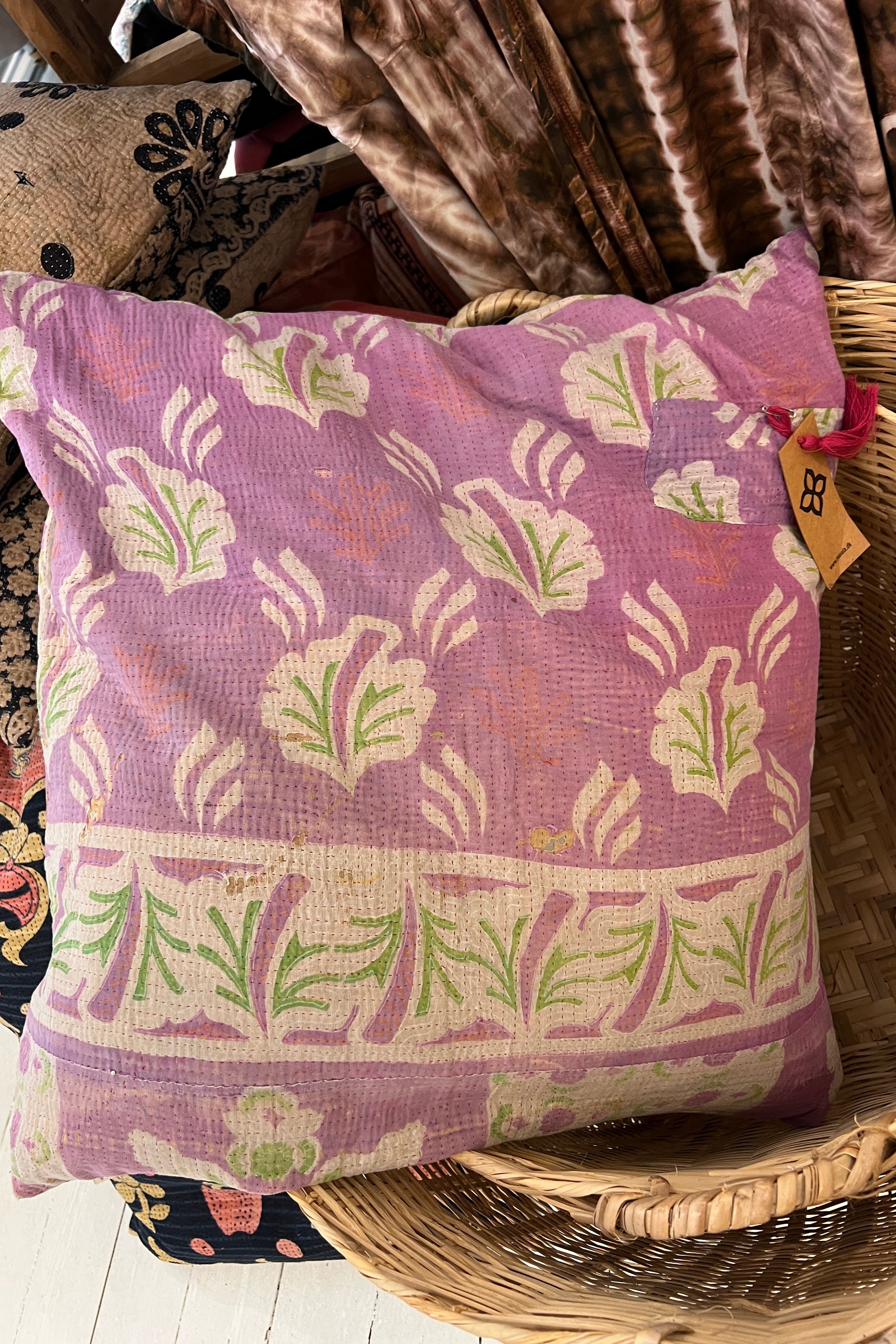 Kantha Pude 60x60 no. 65
