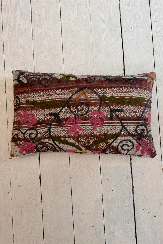 Suzani pude 30x50 Y5287